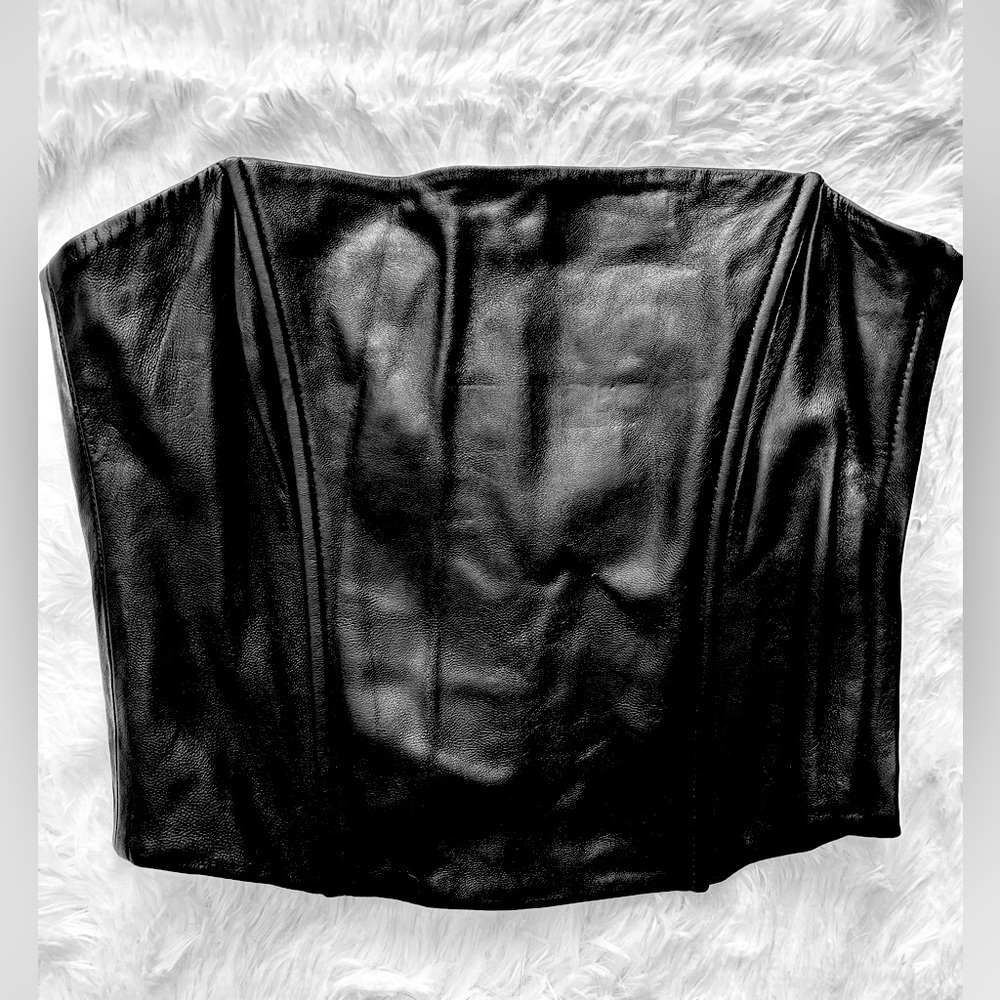 ✨NWT✨ Express ✨ Iconic Bombshell Black Leather Strapless Bustier - Size 7/8